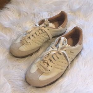 Off white and Rose/Nude Sambas